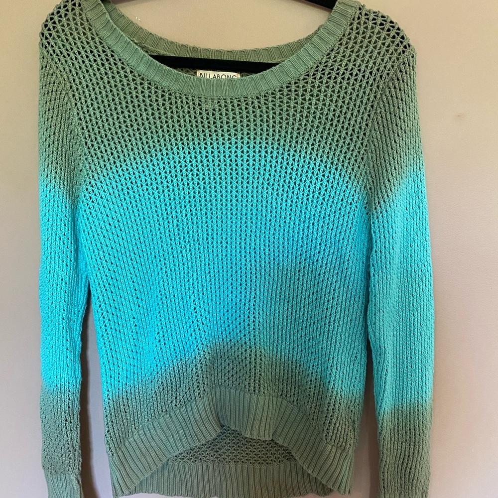 Billabong sweater